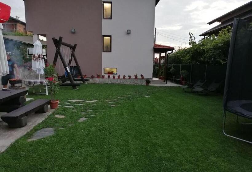 بنسيون къща за гости мурите