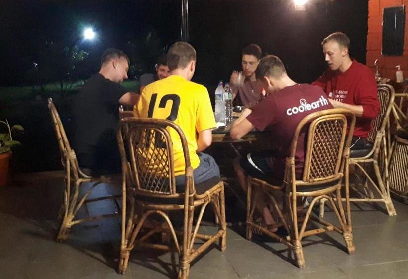 Отель Red Roof Farmhouse