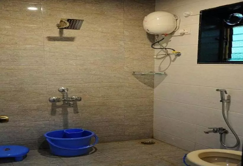 Hotelli Red Roof Farmhouse