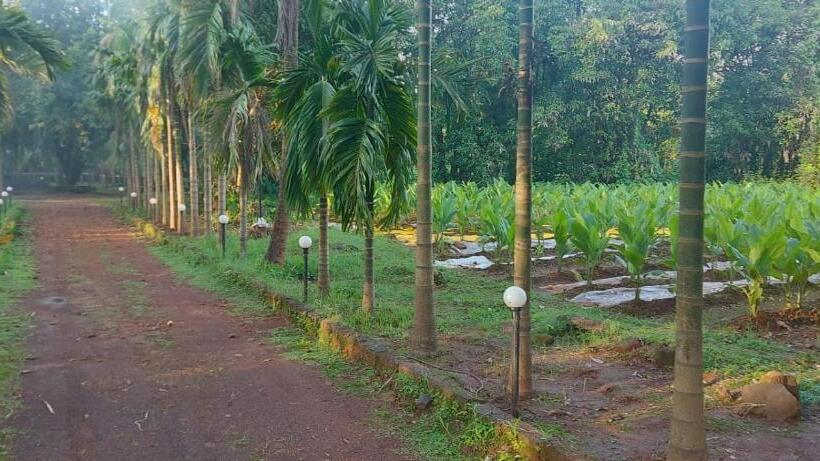 Отель Red Roof Farmhouse