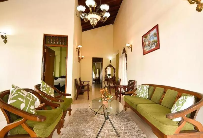 Pension Expeditor Kandy