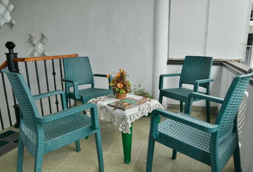 ペンション Expeditor Kandy