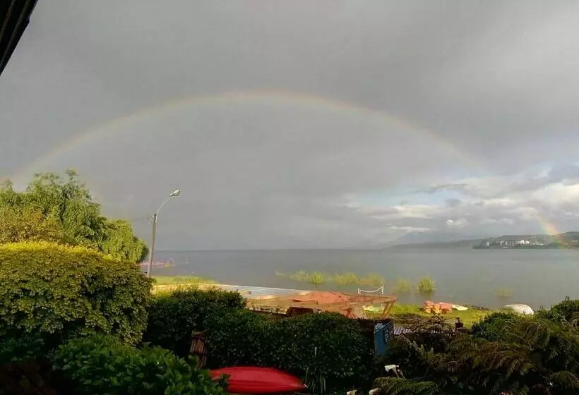 Majatalo Volcano & Lake Family Hostel