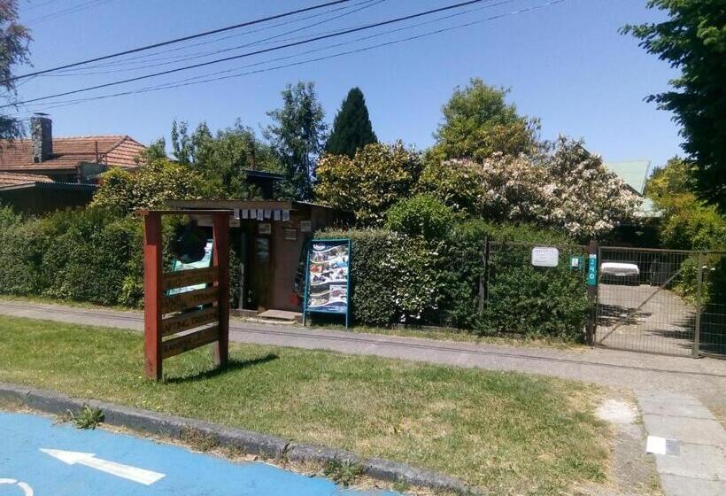 پانسیون Volcano & Lake Family Hostel