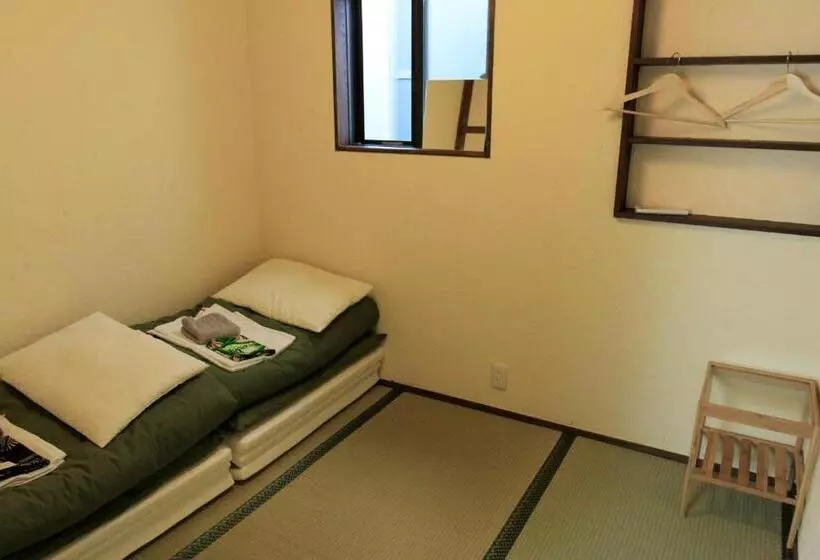 ペンション Good Trip Hostel & Bar