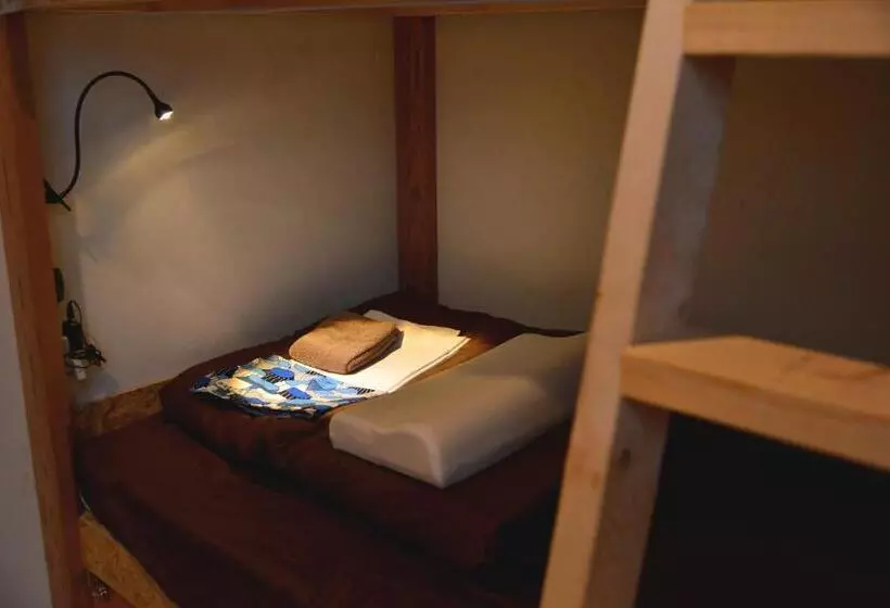 ペンション Good Trip Hostel & Bar