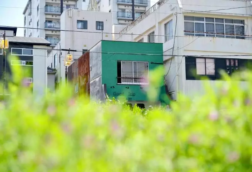 ペンション Good Trip Hostel & Bar