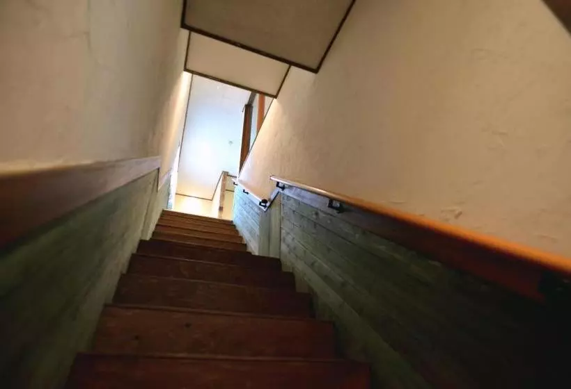 ペンション Good Trip Hostel & Bar
