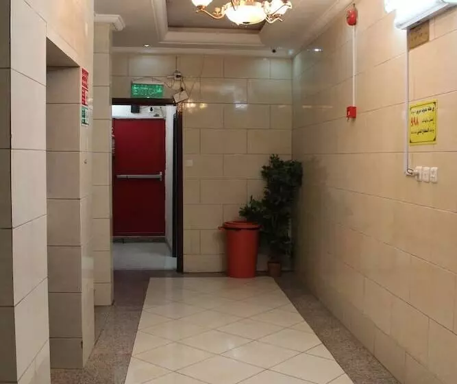 Al Eairy Furnished Apartments Al Baha 2