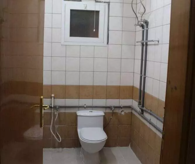 Al Eairy Furnished Apartments Al Baha 2