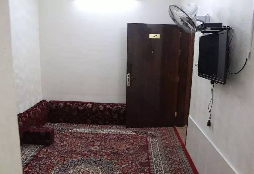 Al Eairy Furnished Apartments Al Baha 2