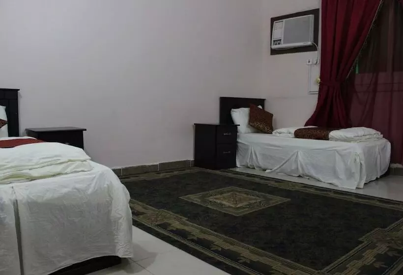 Al Eairy Furnished Apartments Al Baha 2