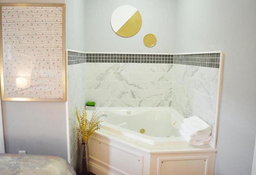 Общежитие Mountain View Suites