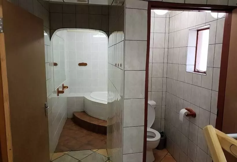Hartbeespoort Holiday Resort