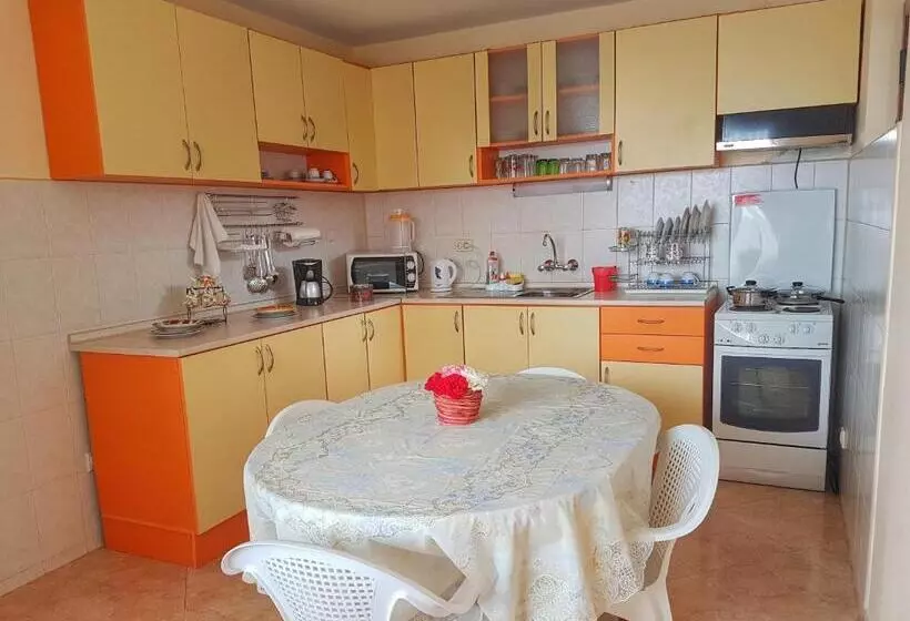 پانسیون Guest House Byki