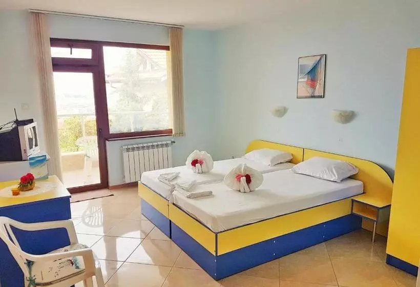 پانسیون Guest House Byki