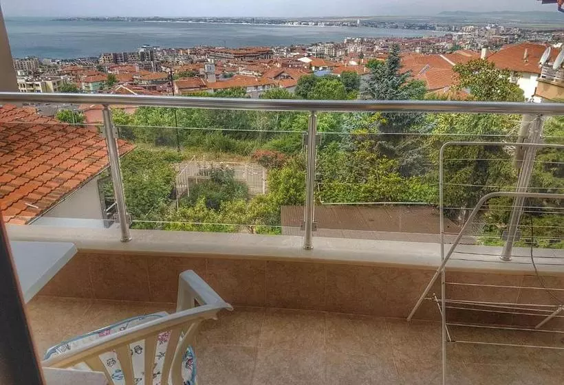 پانسیون Guest House Byki