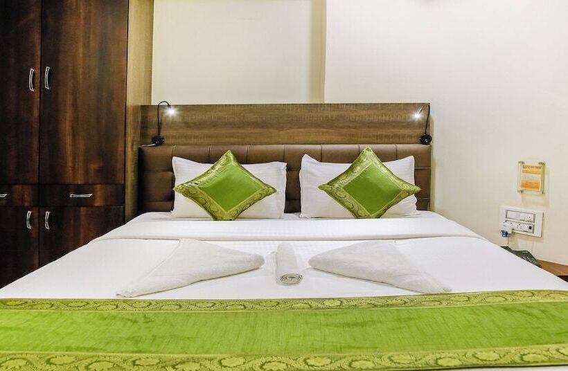 Pensione Treebo Trend Citi Inn