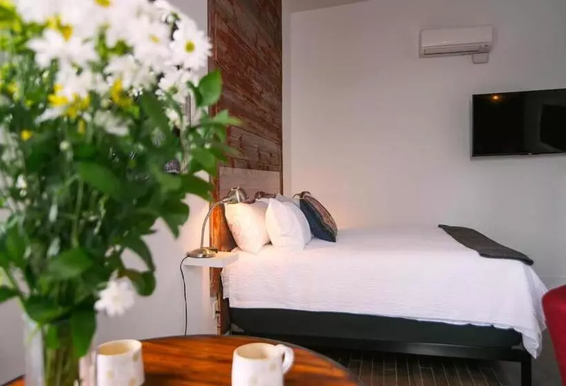 Retkeilymaja Edison S Inn And The Perth County Inn   2 Beautiful Boutique Inns On The Same Block