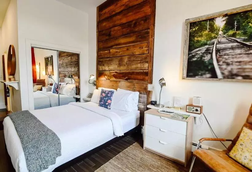 Retkeilymaja Edison S Inn And The Perth County Inn   2 Beautiful Boutique Inns On The Same Block