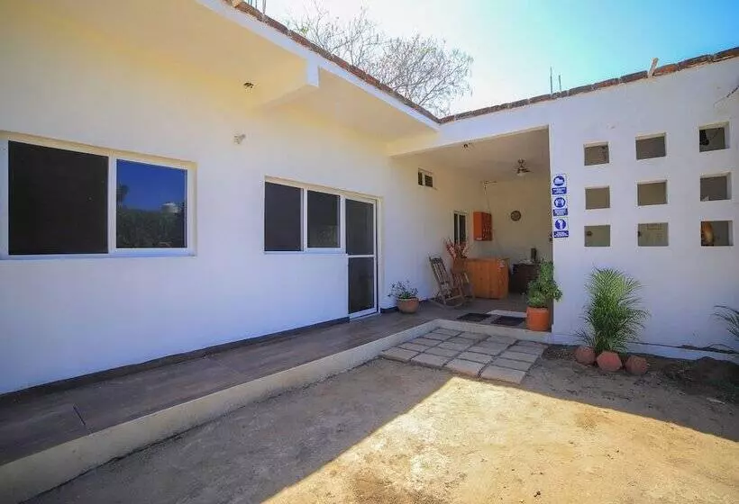 ペンション Bm Zihua Casa De Huéspedes