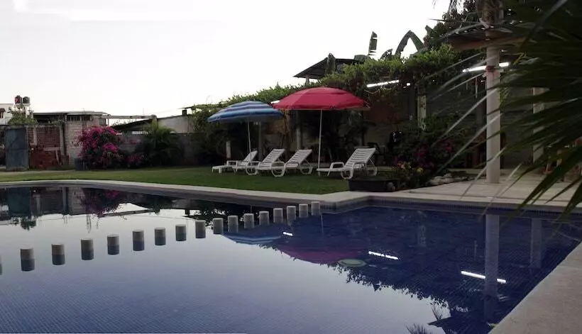 ペンション Bm Zihua Casa De Huéspedes