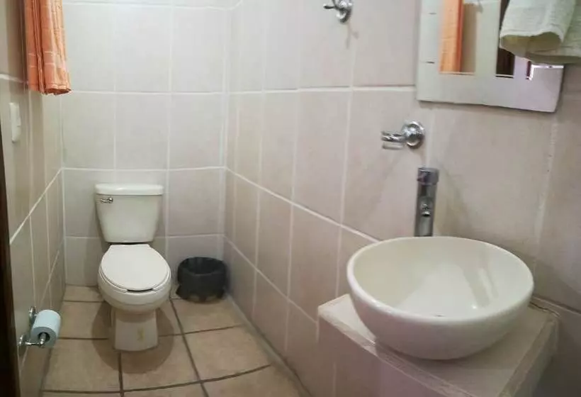 ペンション Bm Zihua Casa De Huéspedes