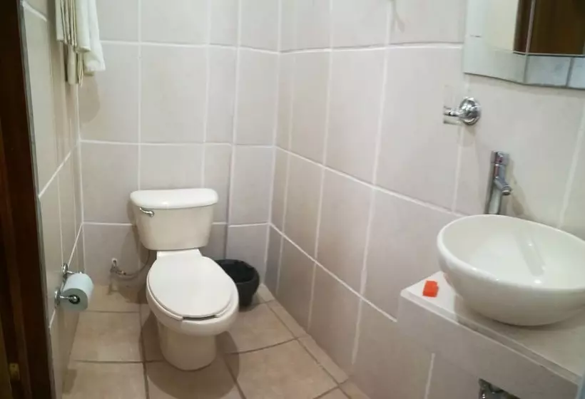 ペンション Bm Zihua Casa De Huéspedes