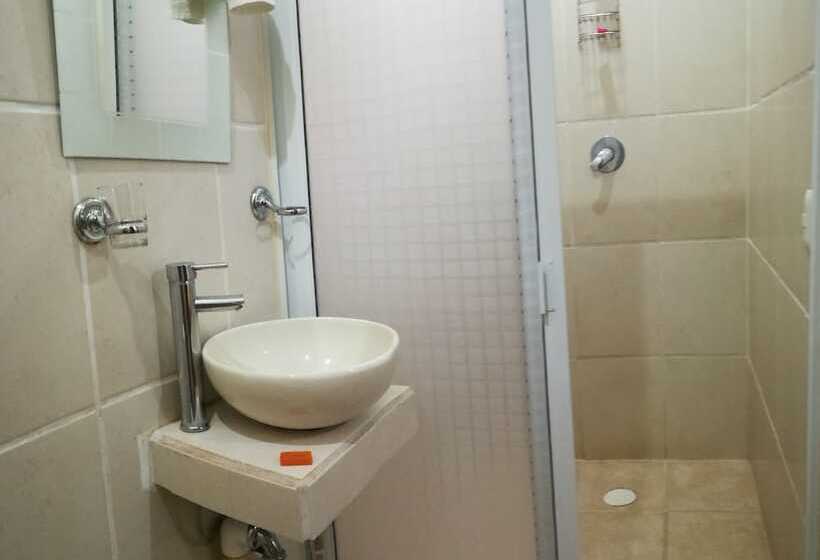 بنسيون Bm Zihua Casa De Huéspedes