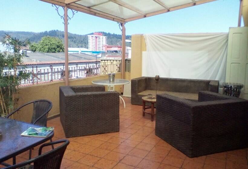 پانسیون Hostel Del Prado