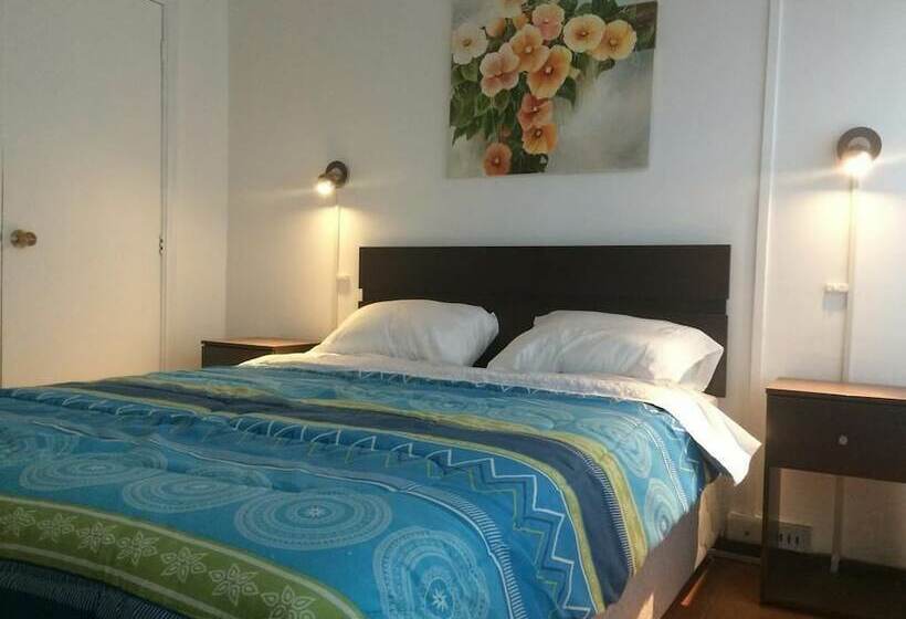 پانسیون Hostel Del Prado