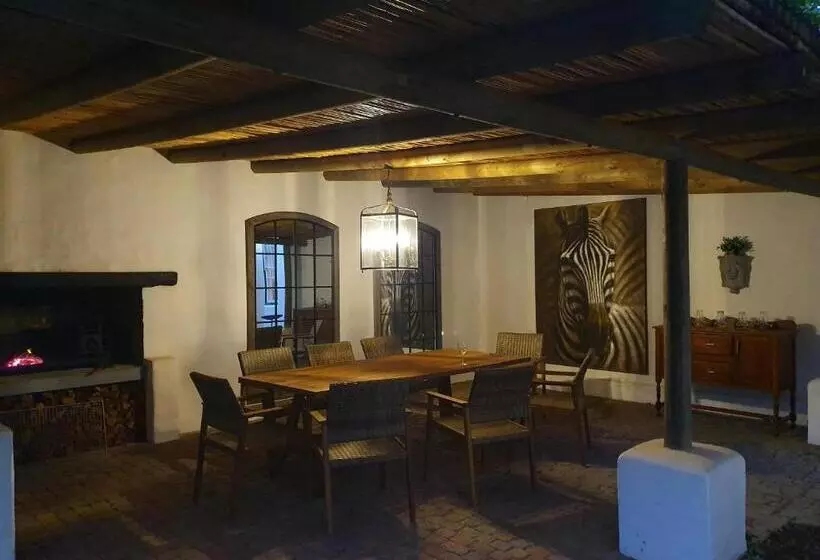 پانسیون Klein Nektar Wine & Olive Estate