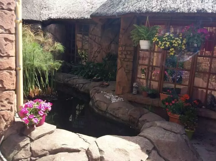 ペンション Pride Rock Accommodation