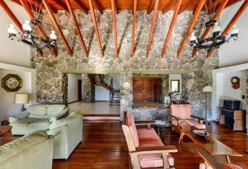 ユースホステル Posada Del Portezuelo