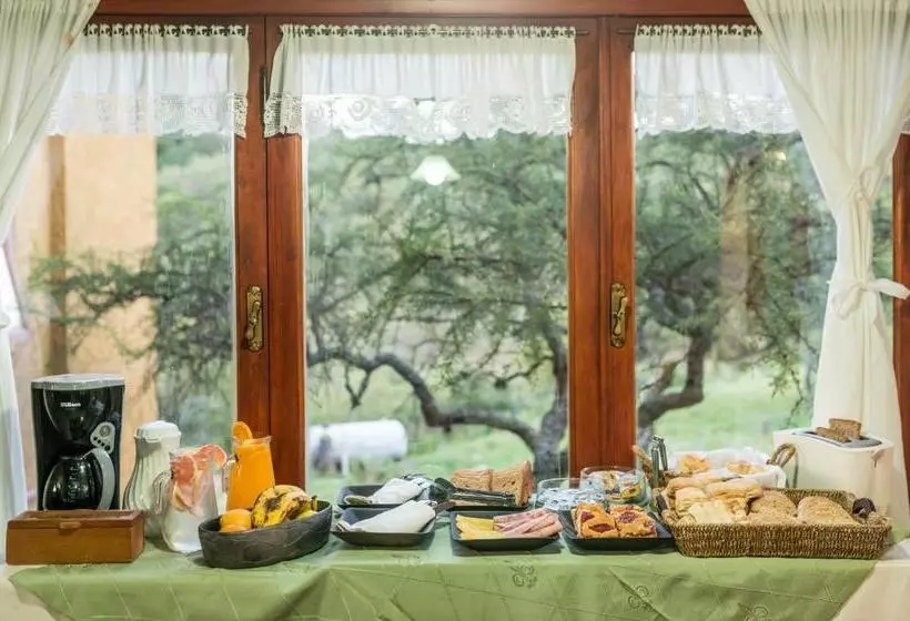 ユースホステル Posada Del Portezuelo