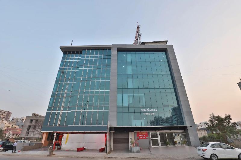 هاستل Royal Rituals