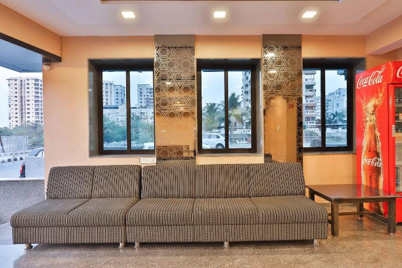 هاستل Royal Rituals