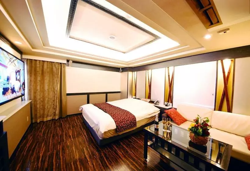 Hotelli Vanilla Resort Kawagoe   Adults Only