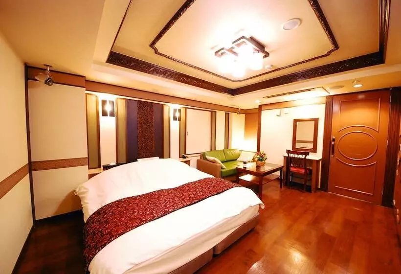 Hotelli Vanilla Resort Kawagoe   Adults Only