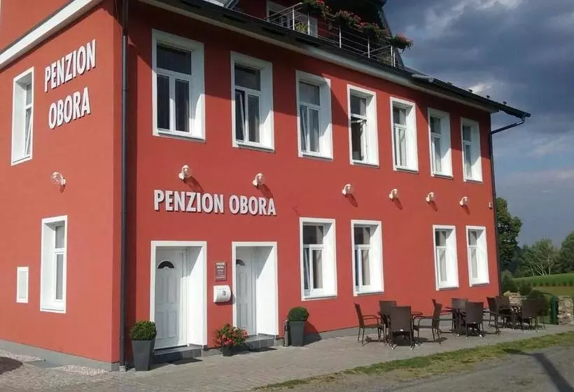 پانسیون Penzion Obora