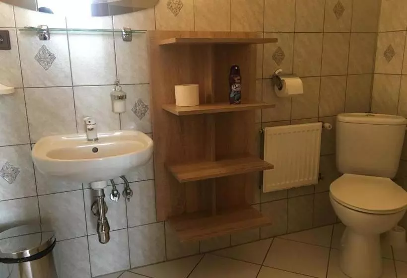 پانسیون Penzion Obora