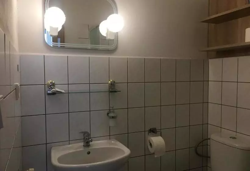 پانسیون Penzion Obora