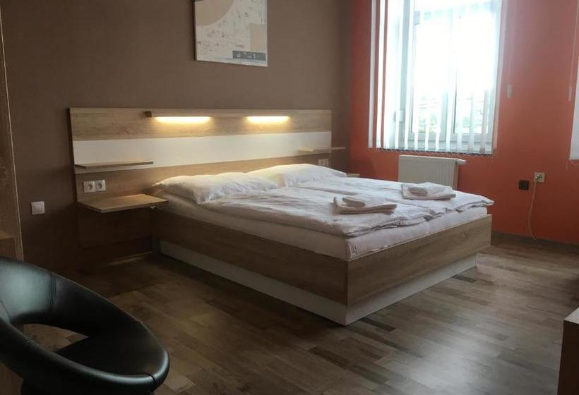 ペンション Penzion Obora