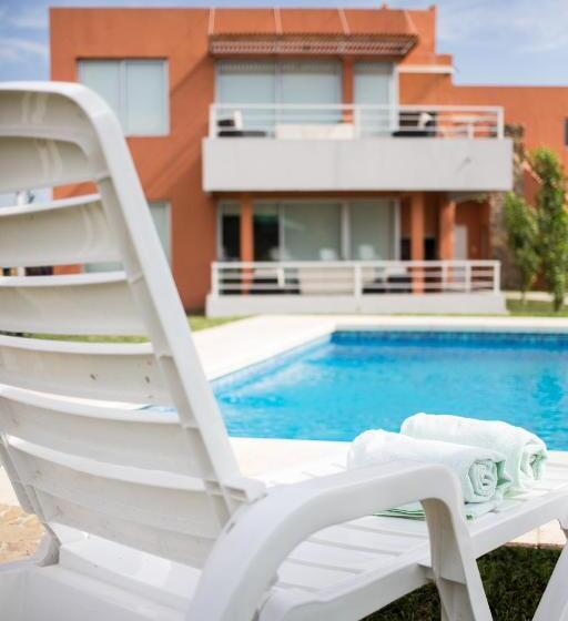 Lomas Del Real Apart