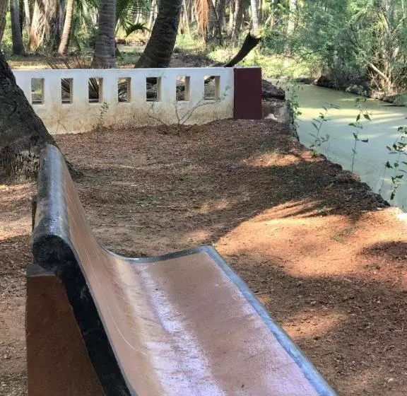 ペンション All Seasons Guest House