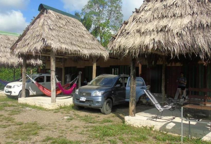 פנסיון Jhazmin Aeropuerto