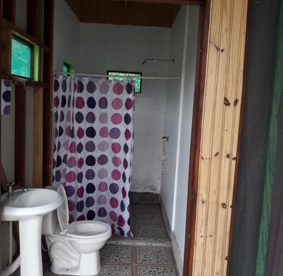 פנסיון Jhazmin Aeropuerto