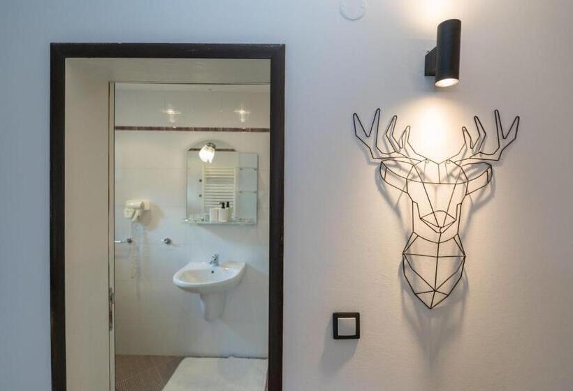 膳宿费 Kadiyata Guest House