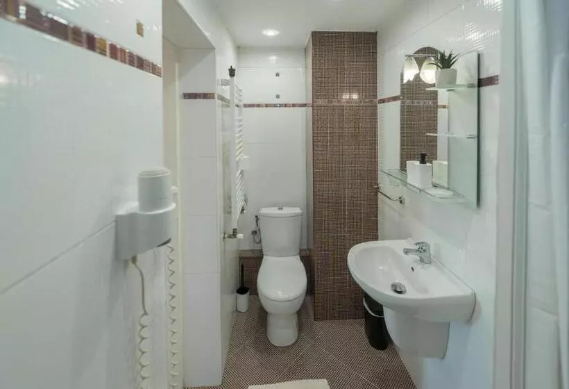 پانسیون Kadiyata Guest House