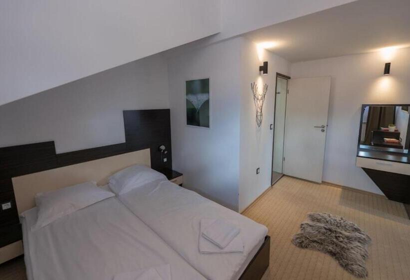 膳宿费 Kadiyata Guest House